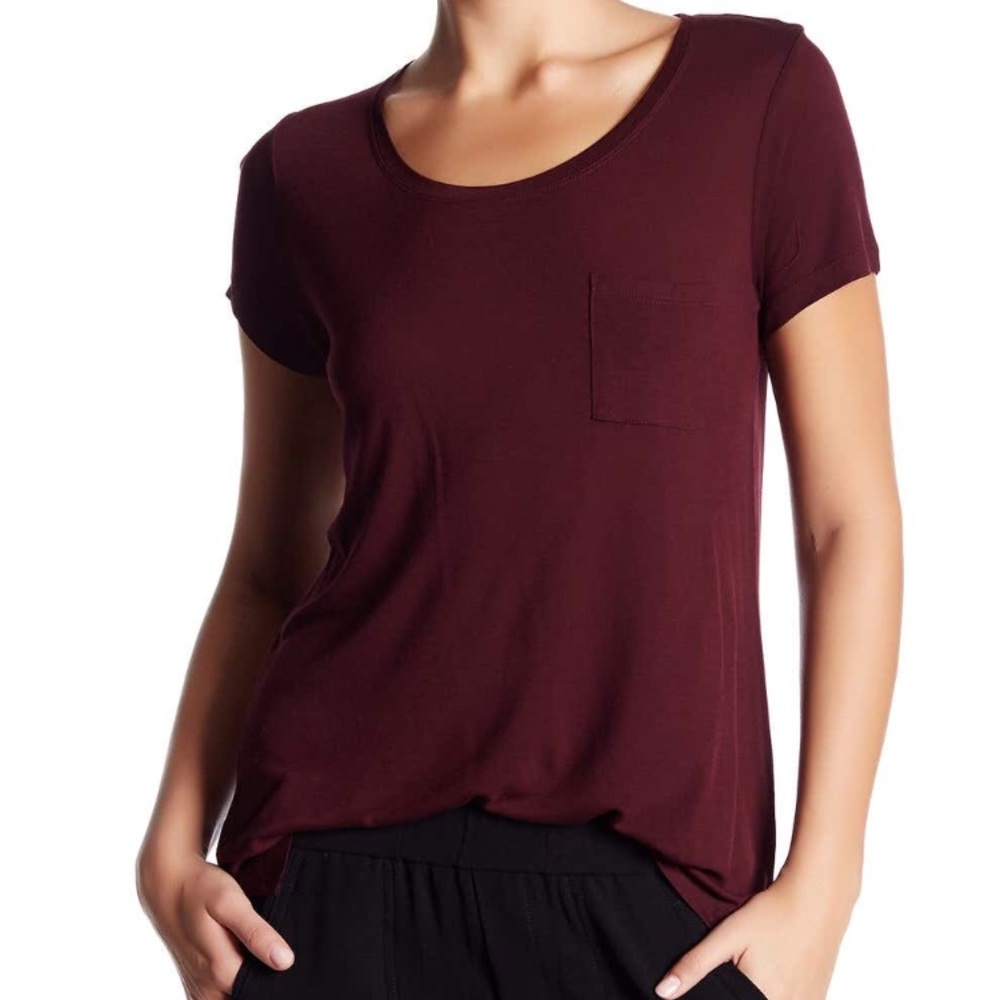 Vince Pocket T-shirt in Burgundy - Medium